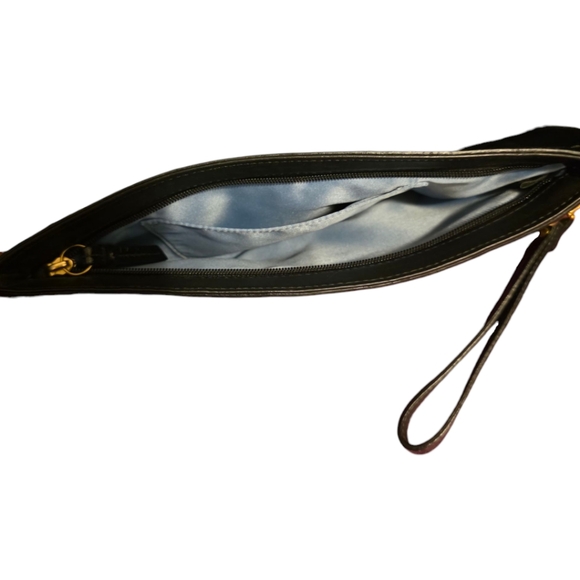 Coach Wristlet Clutch Vintage Black Patent Leather - Picture 7 of 9